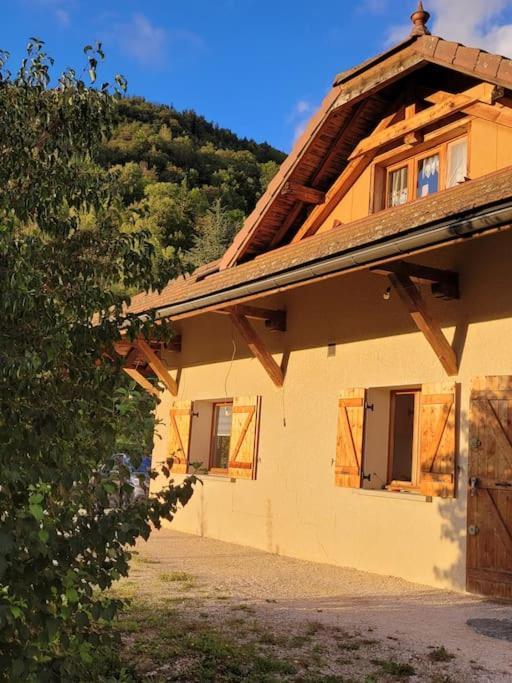 Revel  Grand Gites 6 Personnes Uriage Chamrousse Grenoble מראה חיצוני תמונה