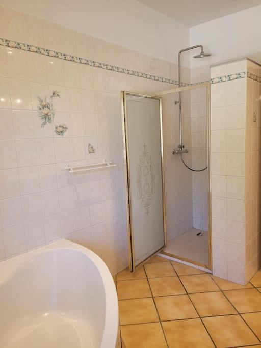 Revel  Grand Gites 6 Personnes Uriage Chamrousse Grenoble מראה חיצוני תמונה
